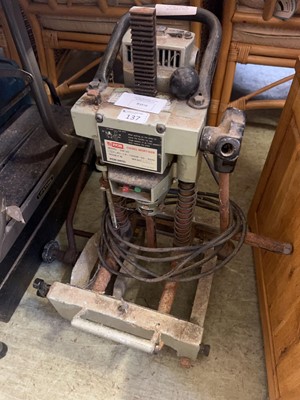Lot 137 - A Ryobi DM-20 chisel mortiser