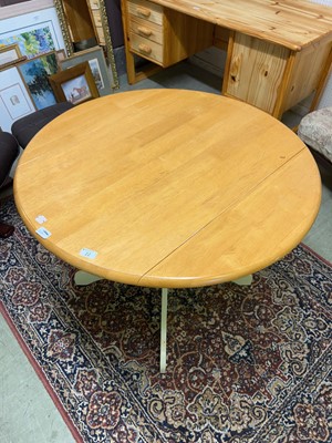 Lot 22 - A part painted, drop-end pine kitchen table