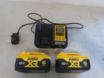 Lot A cased DeWalt DCD778PB2T 18V XR brushless...