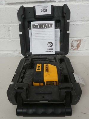 Lot A Cased DeWalt DW088CG type1 4.5v green beam...