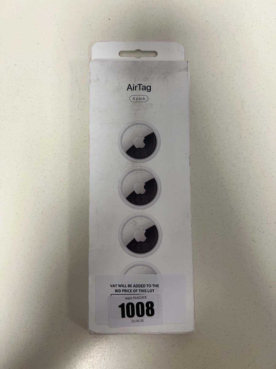 Lot Apple AirTag 4 pack, model A2937, boxed
