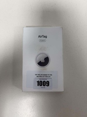 Lot Apple AirTag 4 pack, model A2187, boxed