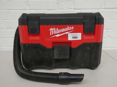 Lot A Milwaukee M18 VC-2 18v Cordless wet and dry...