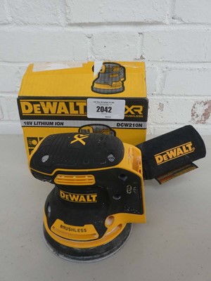 Lot DeWalt DCW210 type 10 18V XR Brushless Orbital...