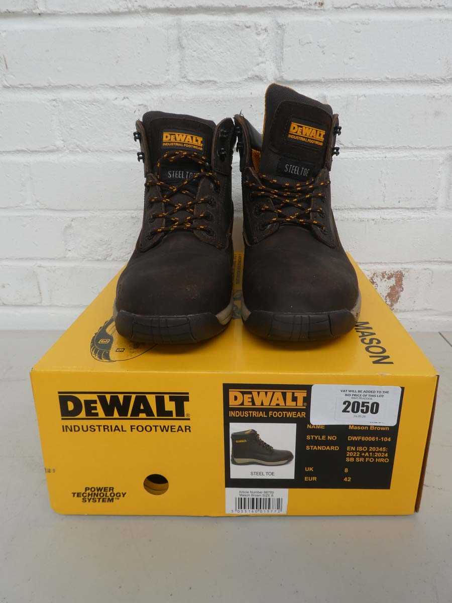 Lot Boxed pair of DeWalt Mason steel toe safety...