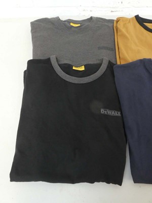 Lot 7x DeWalt branded t-shirts in...