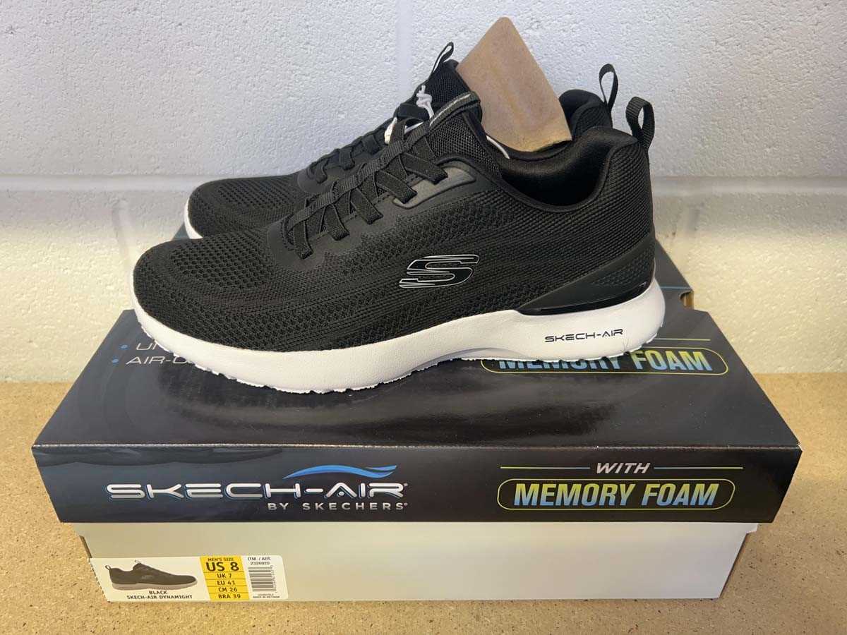Lot Boxed pair of Skechers skech-air memory foam...