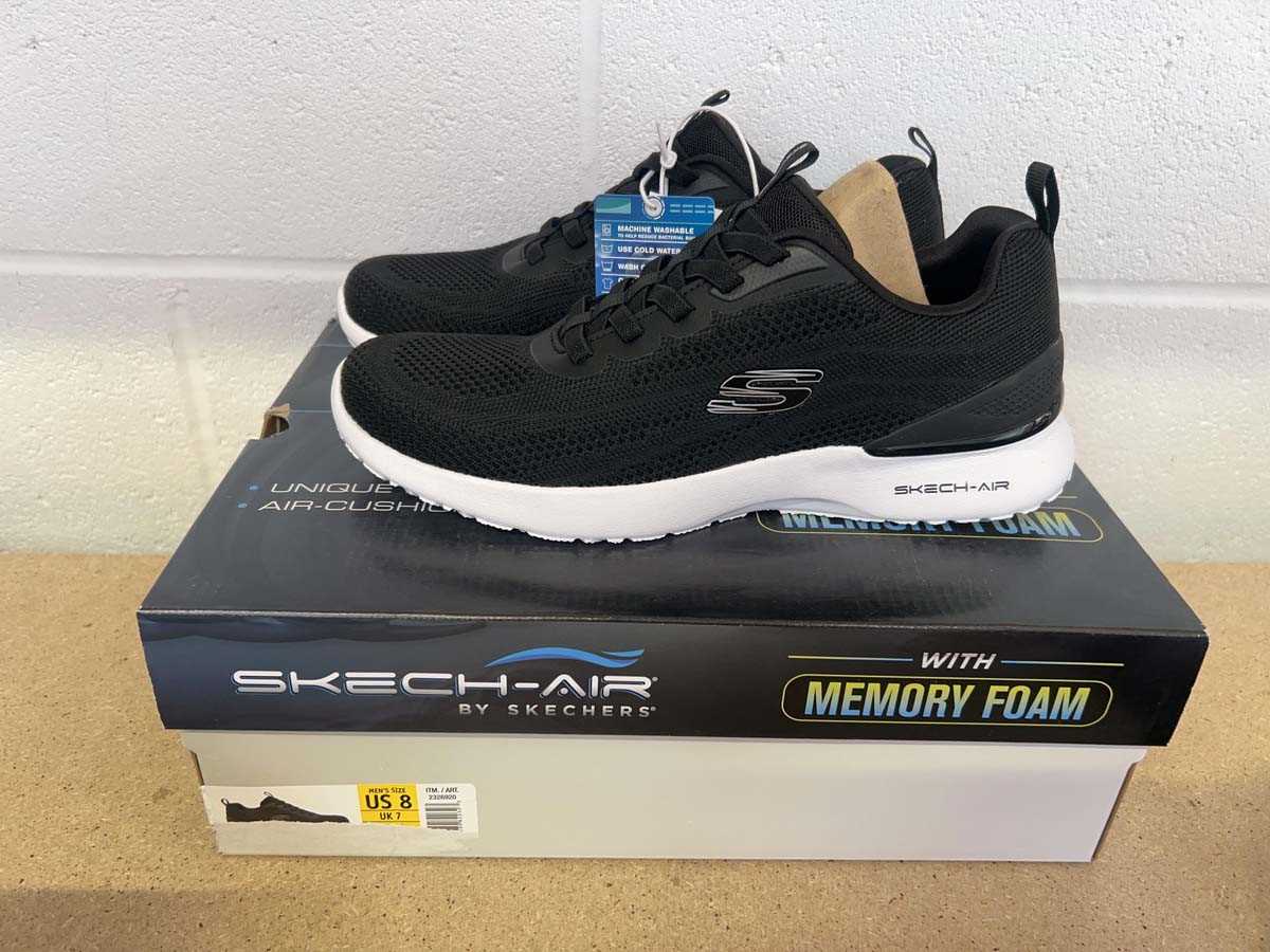 Lot Boxed pair of Skechers skech-air memory foam...
