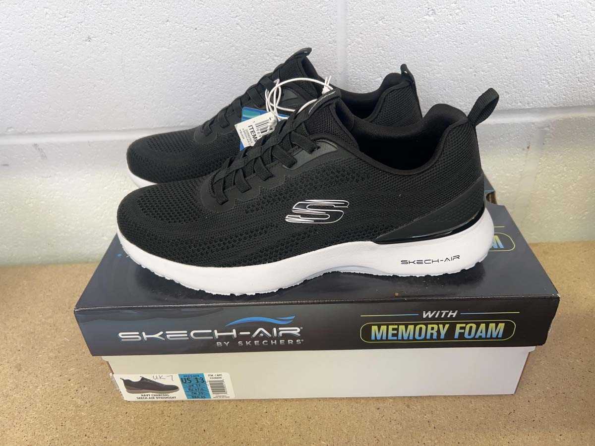 Lot Boxed pair of Skechers skech-air memory foam...
