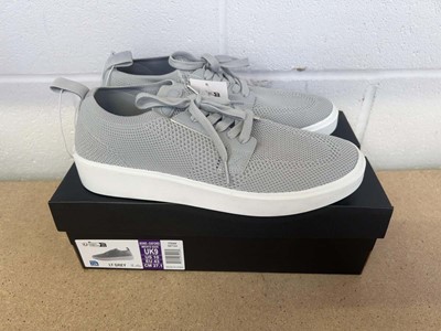 Lot Boxed pair of DKNY trainers size UK 9