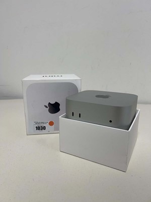 Lot Apple Mac mini with Apple M4 chip, 16GB...