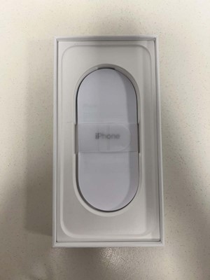 Lot Apple iPhone 16 Pro Max, Desert Titanium,...