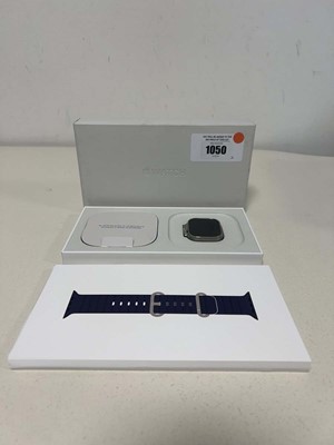 Lot Apple Watch Ultra 2, 49mm, Natural Titanium...