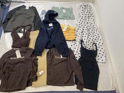 Lot 1346 - Zara & Sister Companies clothing