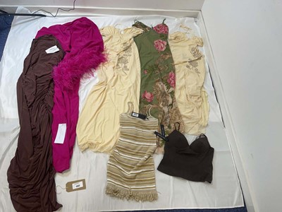 Lot 1352 - Clothing to include Club London, White Fox &...