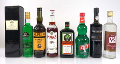 Lot 217 - 8 various bottles, 1x Noval 10 year old Tawny...