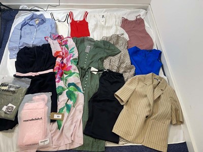 Lot 1371 - Clothing to include Pretty Lavish,...