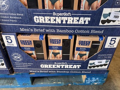 Lot 1490 - Box containing a qty of men's Green Treat...