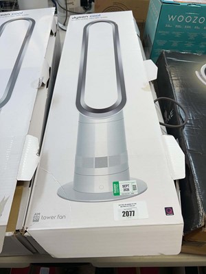 Lot 2077 - Dyson Cool AM07 tower fan with remote control,...