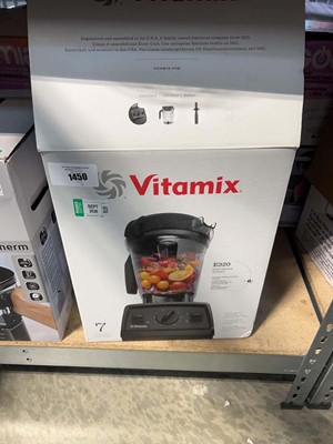 Lot 1450 - Vitamix E320 blender