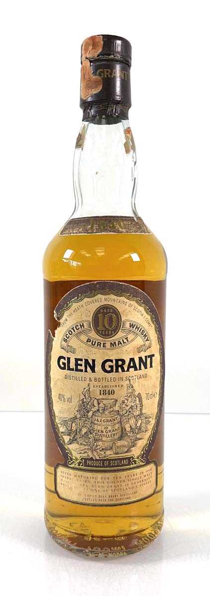 Lot 67 - A bottle of Glen Grant 10 year old Pure Malt...