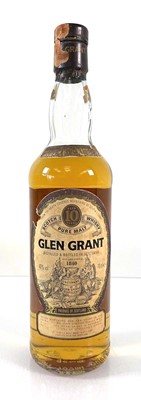 Lot 67 - A bottle of Glen Grant 10 year old Pure Malt...