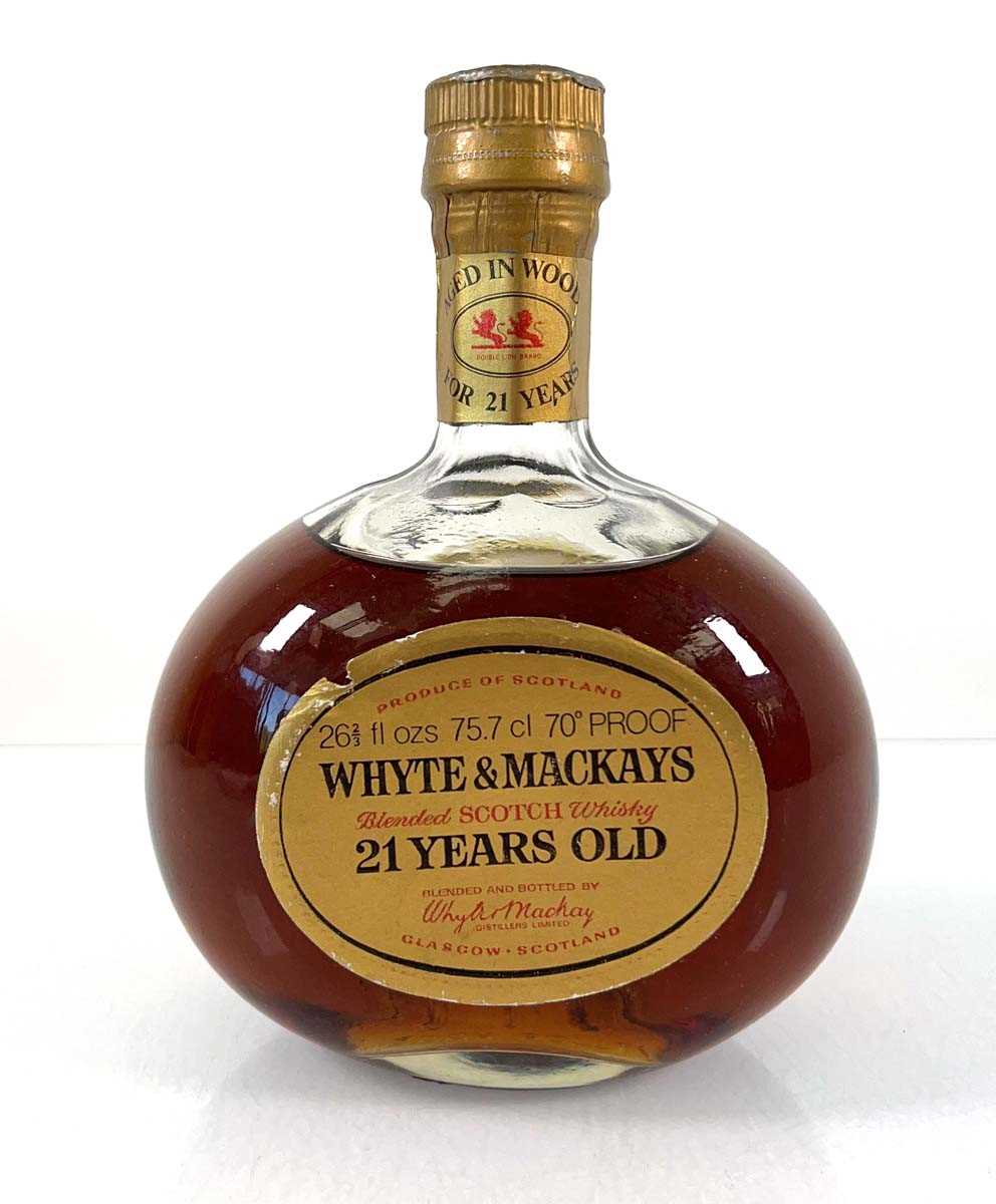 Lot 95 - A bottle of Whyte & Mackays 21 year old...