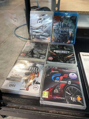 Lot 1744 - 3 x PlayStation 3 games to include Gran...