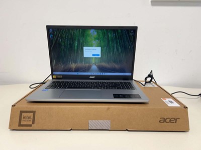 Lot Acer Go 15 laptop, AG15-71P-55ZC, Intel Core...