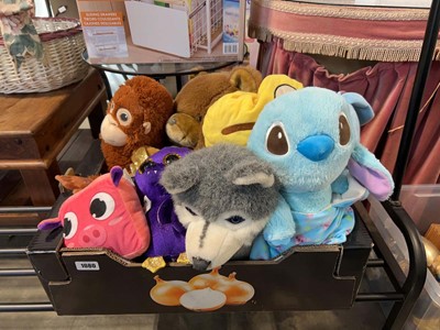 Lot 1080 - Crate of various soft toys