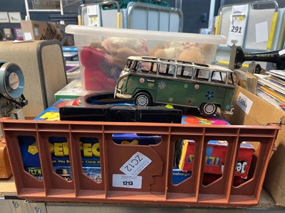 Lot 1213 - Shallow tray of various family games and dolls