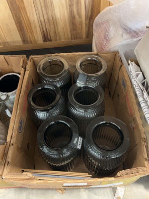 Lot 1112 - Box containing 6 large ribbed glass florists...