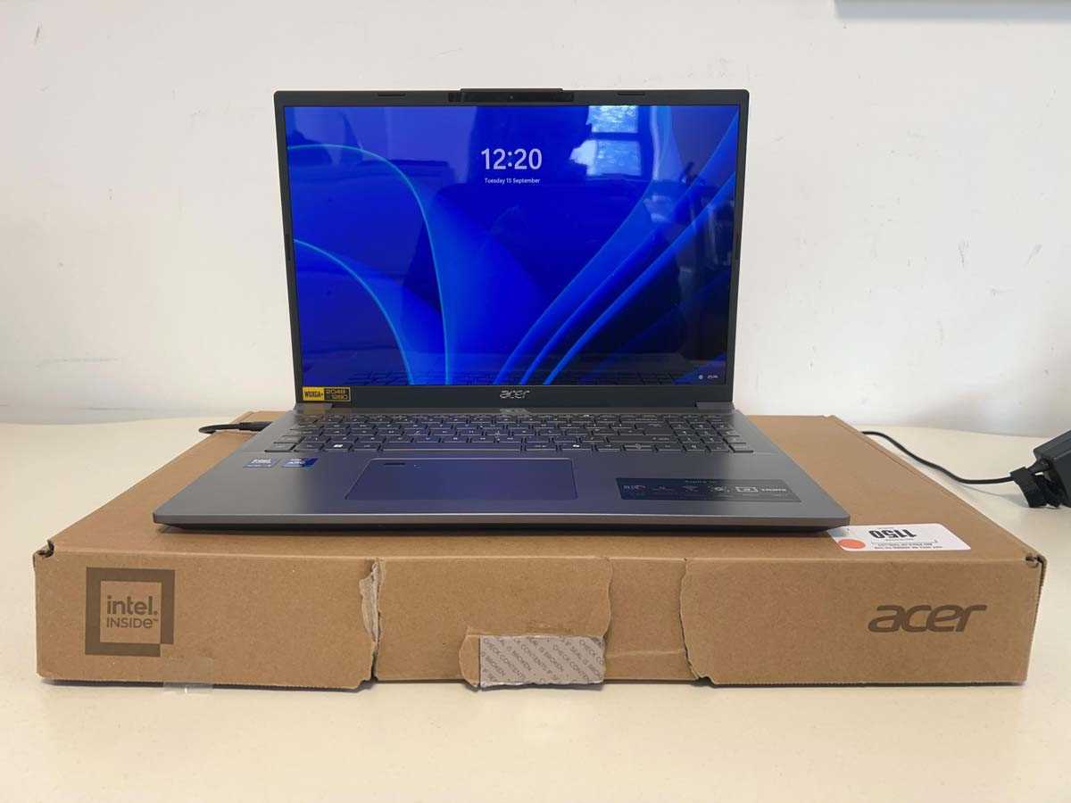 Lot Acer Aspire 16 laptop, A16-71M-56LE, Intel...