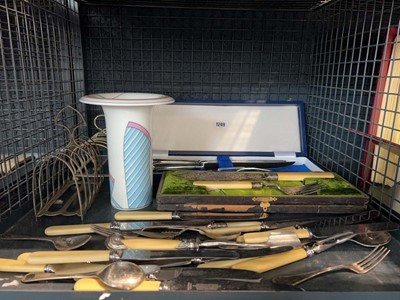 Lot 1249 - Cased serving sets, plated toast racks and...