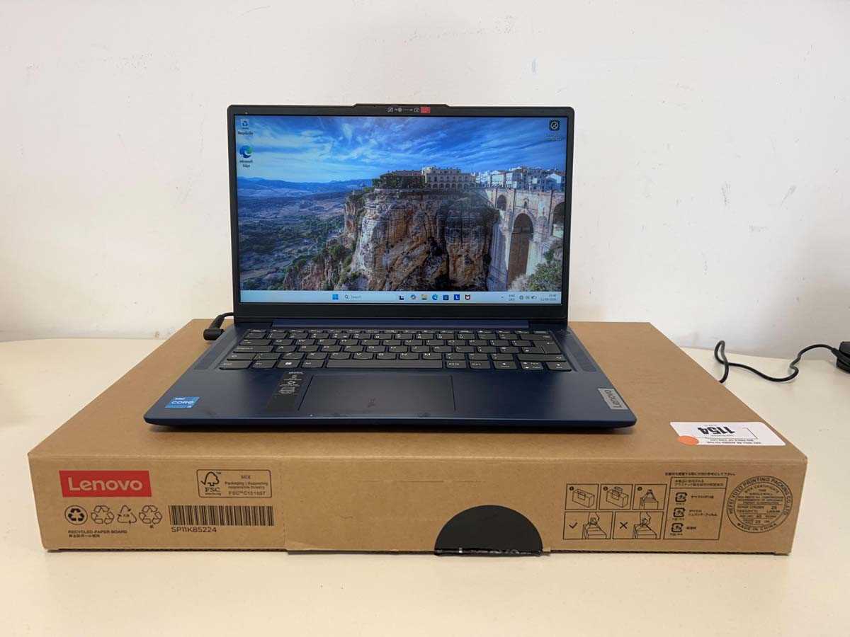 Lot Lenovo IdeaPad Slim 3 14IAN8 laptop, Intel...