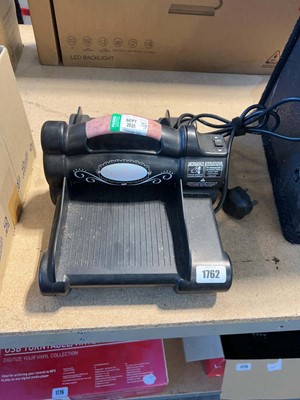 Lot 1762 - Big shot Express Embosser