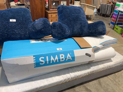 Lot 1133 - Simba memory foam mattress topper, partially...