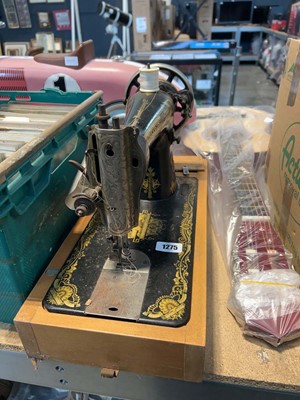 Lot 1275 - Cased Singer sewing machine