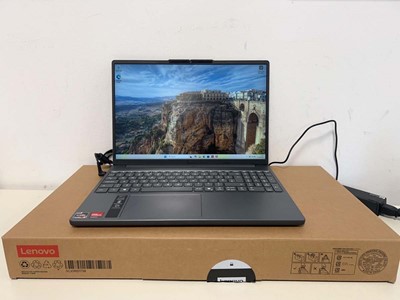 Lot Lenovo IdeaPad Slim 3 15ARP10 laptop, AMD...