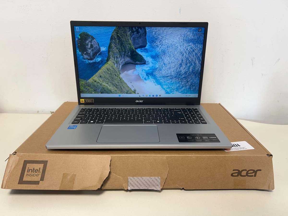Lot Acer Go 15 laptop, AG15-71P-55ZC, Intel Core...