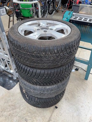 Lot 2279 - Set of 4 Dunlop 205-55-R16 car wheels