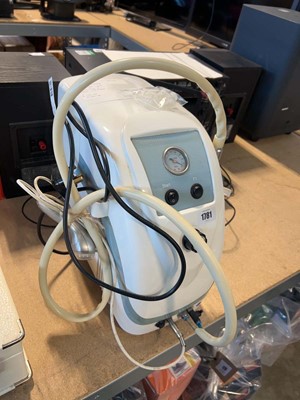 Lot 1781 - Sapphire Medical Micro Derma Brasion with red...
