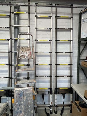 Lot 2287 - 3.2m. aluminium frame telescopic ladder