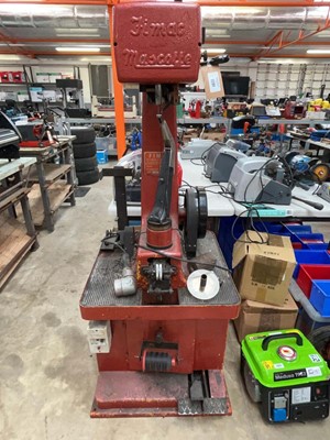 Lot 2291 - Fimac Mascotte 1268 NO822 3 phase industrial...