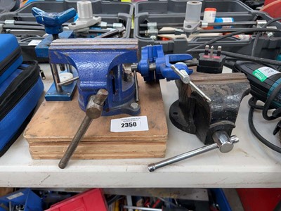 Lot 2350 - 4 various size vices