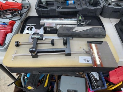 Lot 2352 - Cased adjustable table clamp with reflective...