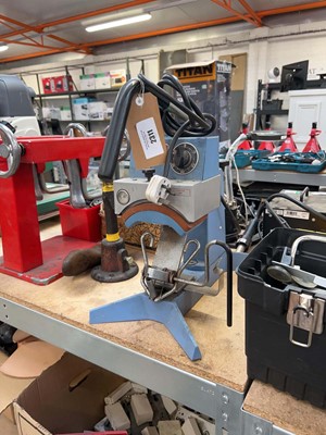 Lot 2311 - Insta heatseal cap and hat pressing machine