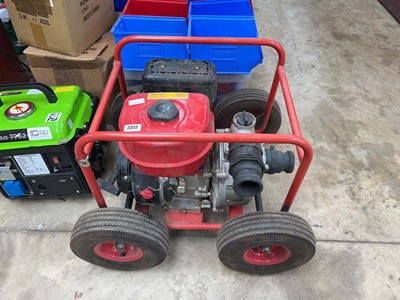 Lot 2372 - Clark PW2 petrol water pump