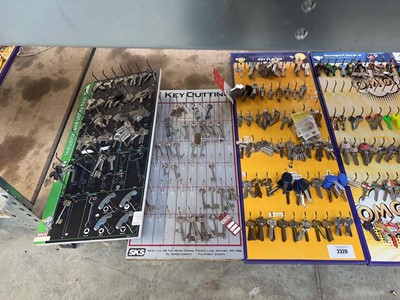 Lot 2320 - 5 wall mounted shop display racks containing a...