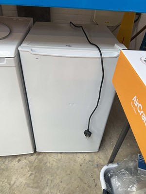 Lot 2542 - Single door under counter fridge in white finish